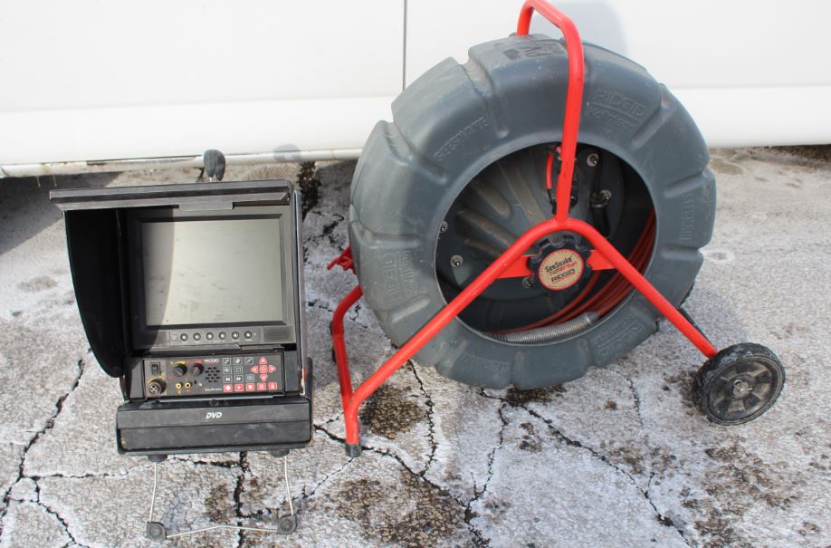 sewage line video inspection device with an extension power cable unit