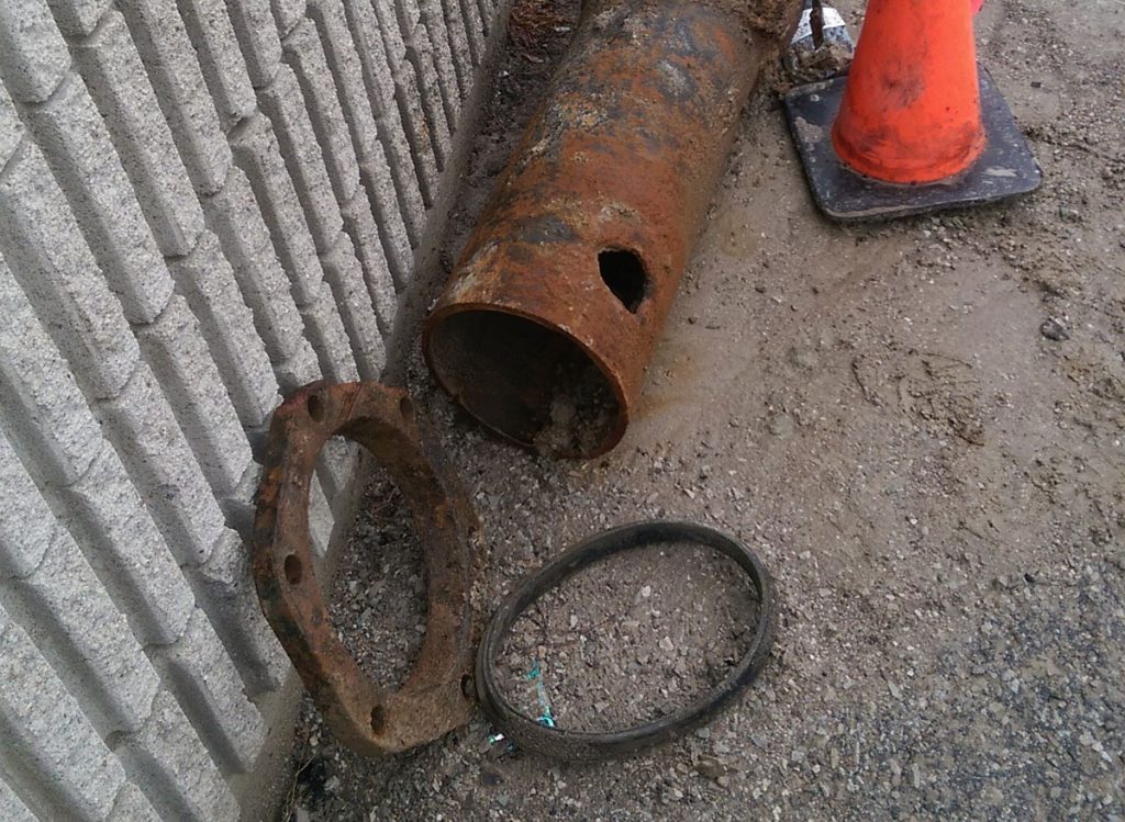 rusty pipeline repair